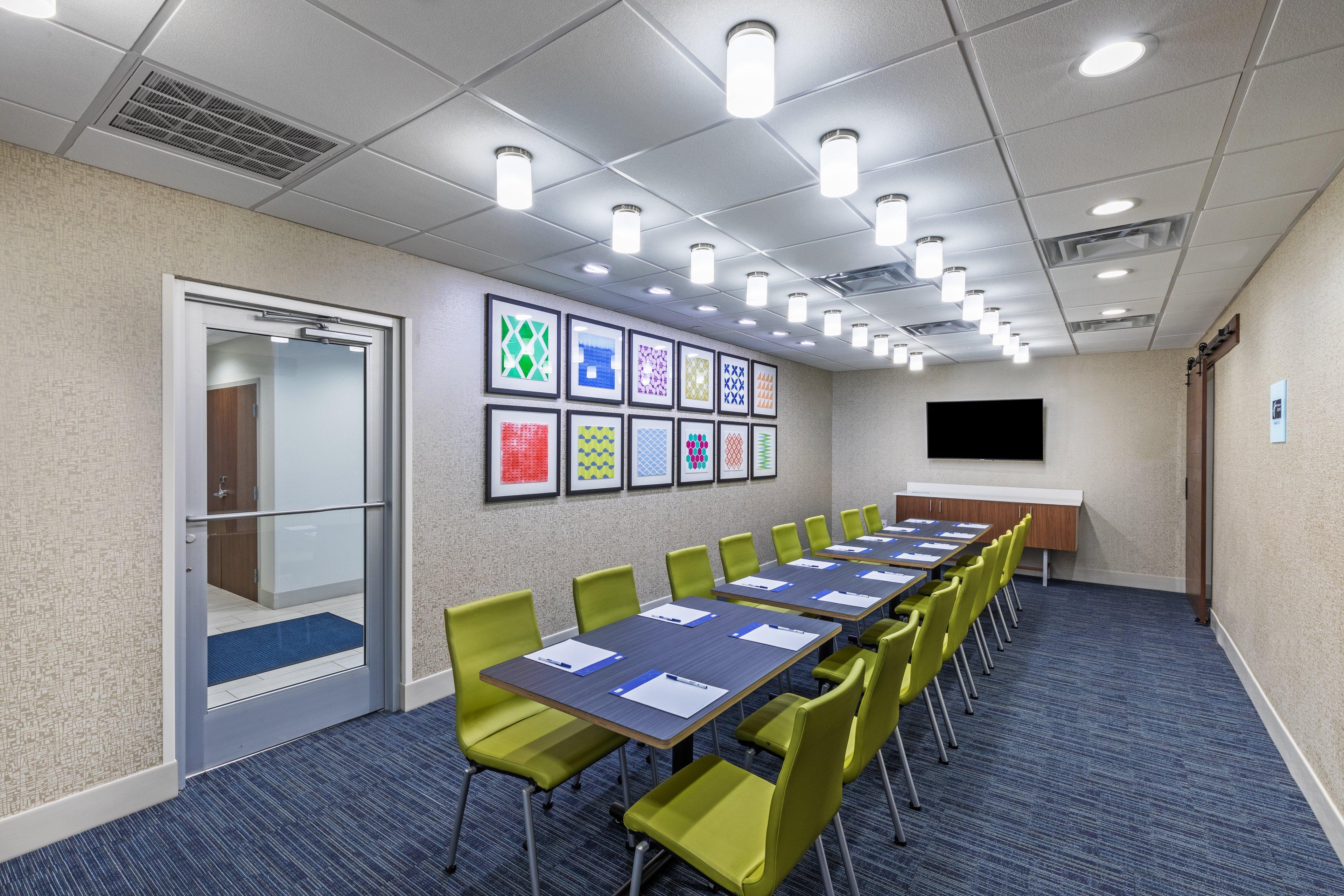 Holiday Inn Express & Suites Purcell By Ihg Exterior foto